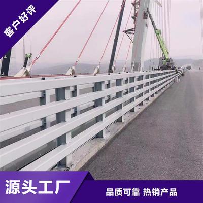 北京地區(qū)防撞路護(hù)欄、河道景觀防護(hù)欄與橋梁不銹鋼欄桿采購指南